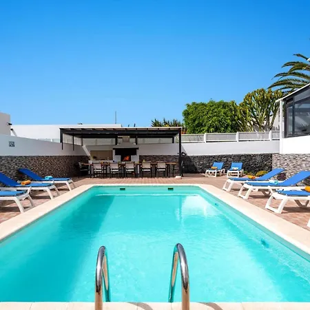 Alvaro Lanzarote By Plus * Playa Blanca (Lanzarote)